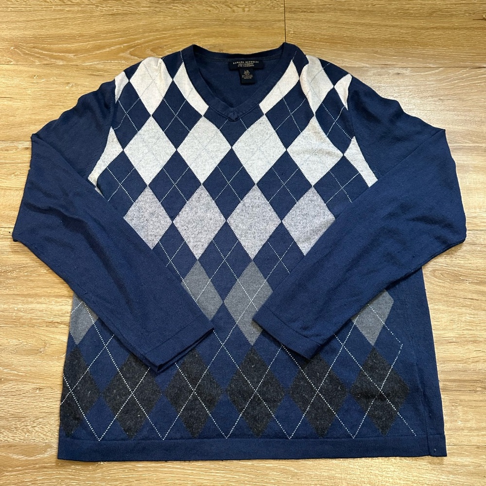 Banana Republic Men's Silk Cashmere Sweater Size L Blue Argyle Diamond V Neck